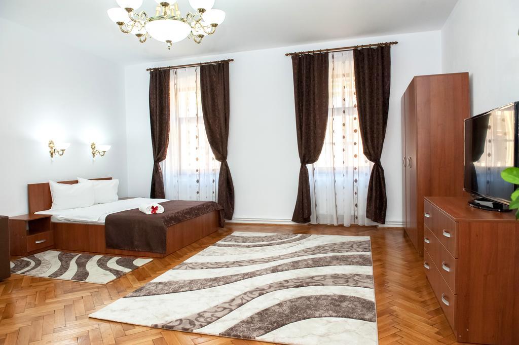 Cathedral Apartments Sibiu Cameră foto